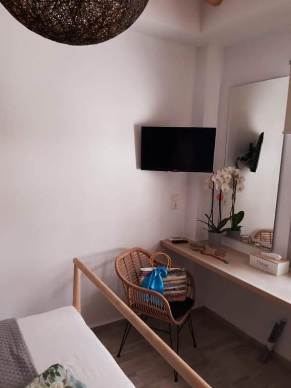 Naxos Ellis Apartments Naxos City Экстерьер фото